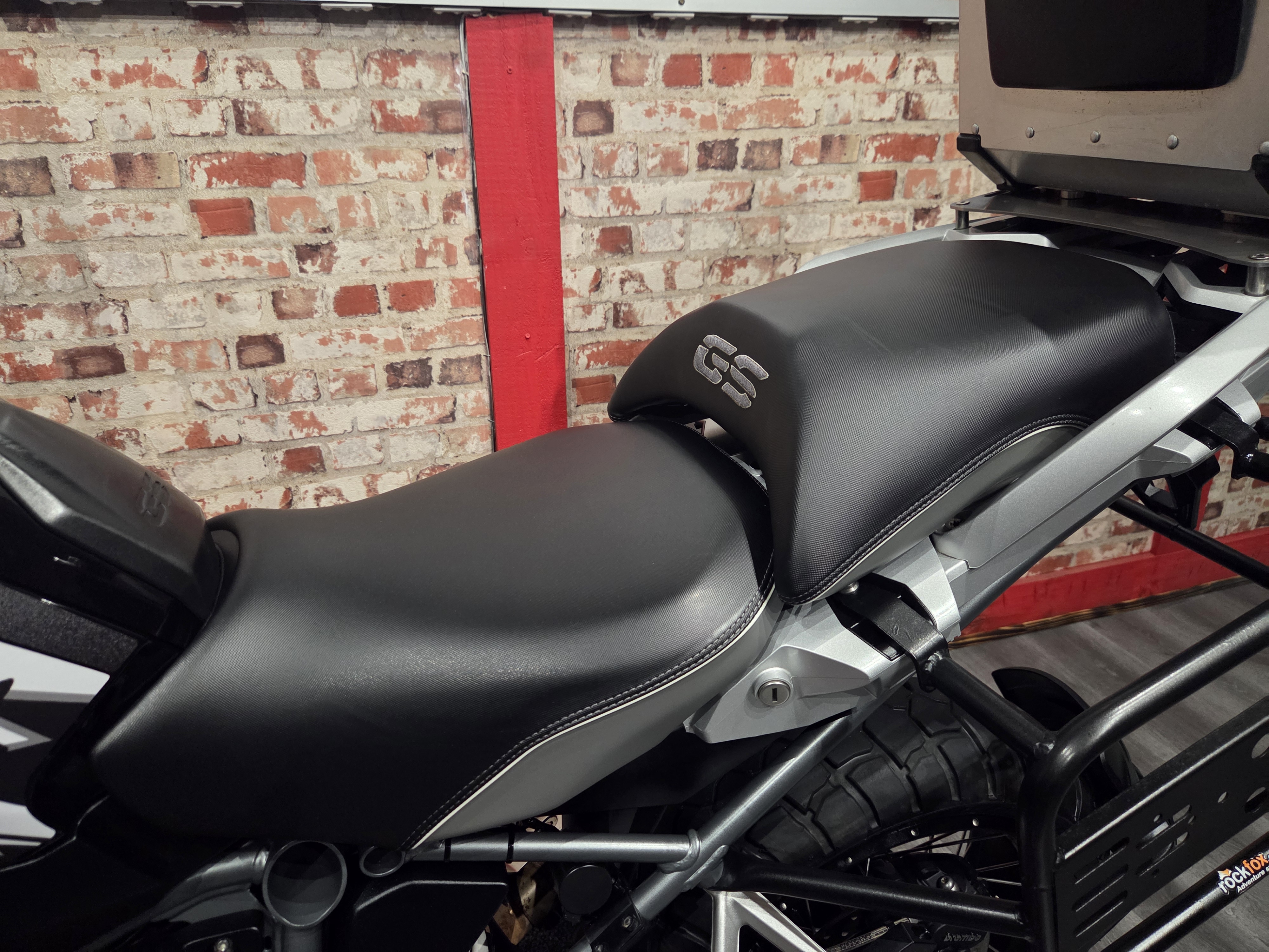 SOLD TO CLIENT FROM HERMANUS.... - 2016 BMW GS 1200, TRIPLE BLACK, ONLY 28000km, Top Box - SUPER STUNNING BIKE, LOADED WITH EXTRAS !!!! — photo 16