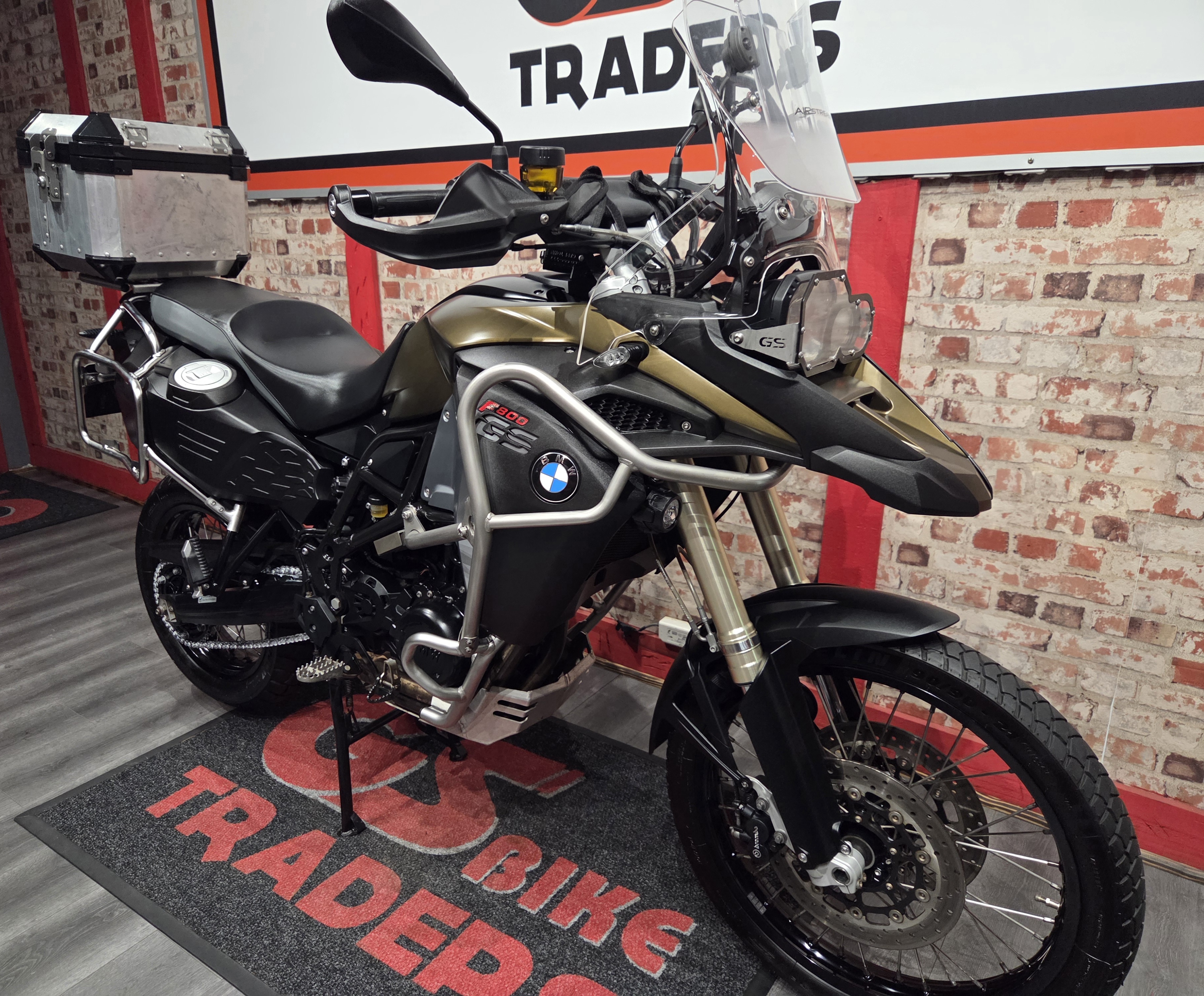 SOLD TO CLIENT FROM CALVINIA - 2016 BMW GSA 800, ONLY 33500km, 1 OWNER BIKE, KALAMATA, TOP BOX — photo 18