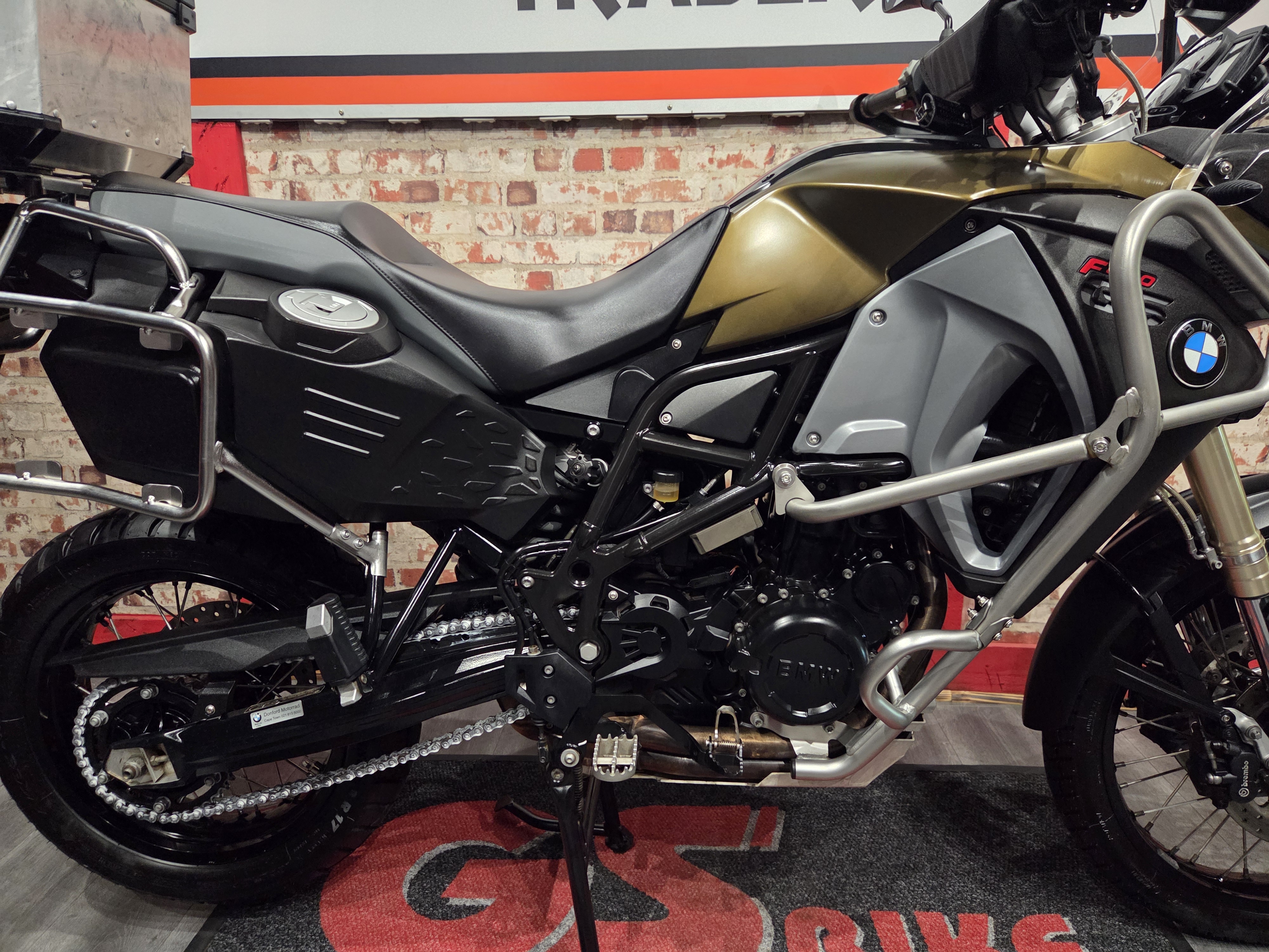SOLD TO CLIENT FROM CALVINIA - 2016 BMW GSA 800, ONLY 33500km, 1 OWNER BIKE, KALAMATA, TOP BOX — photo 13