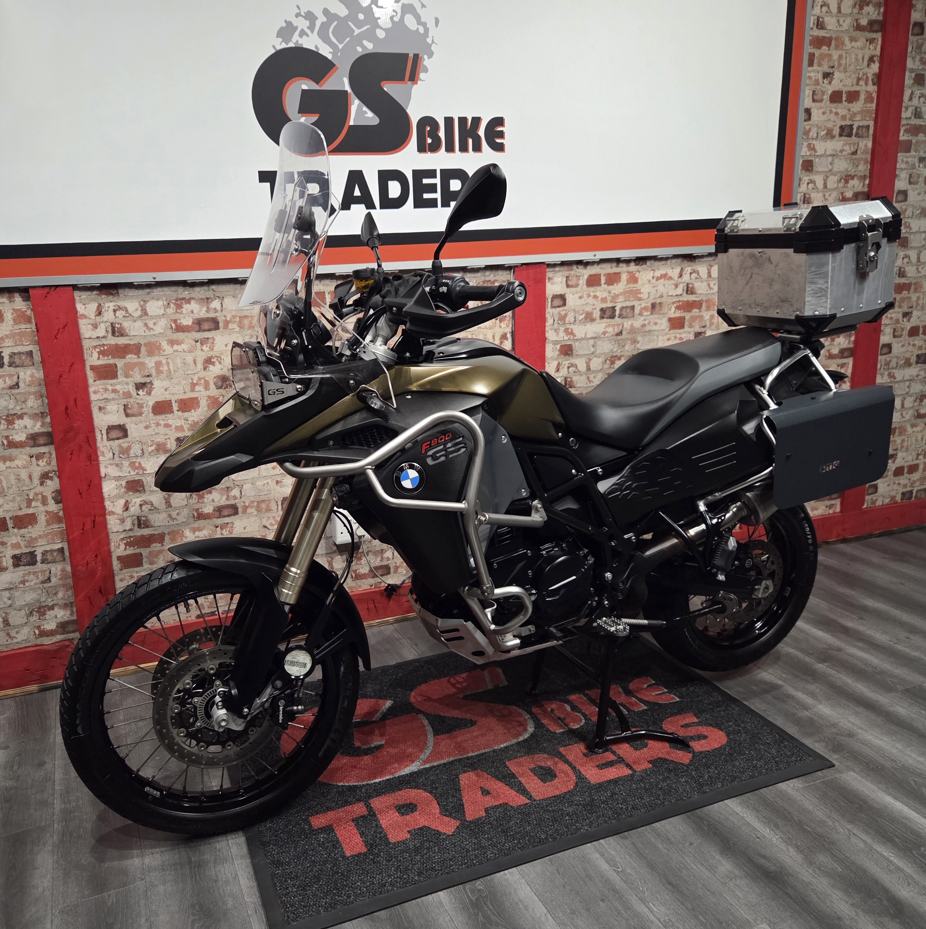 SOLD TO CLIENT FROM CALVINIA - 2016 BMW GSA 800, ONLY 33500km, 1 OWNER BIKE, KALAMATA, TOP BOX — photo 6