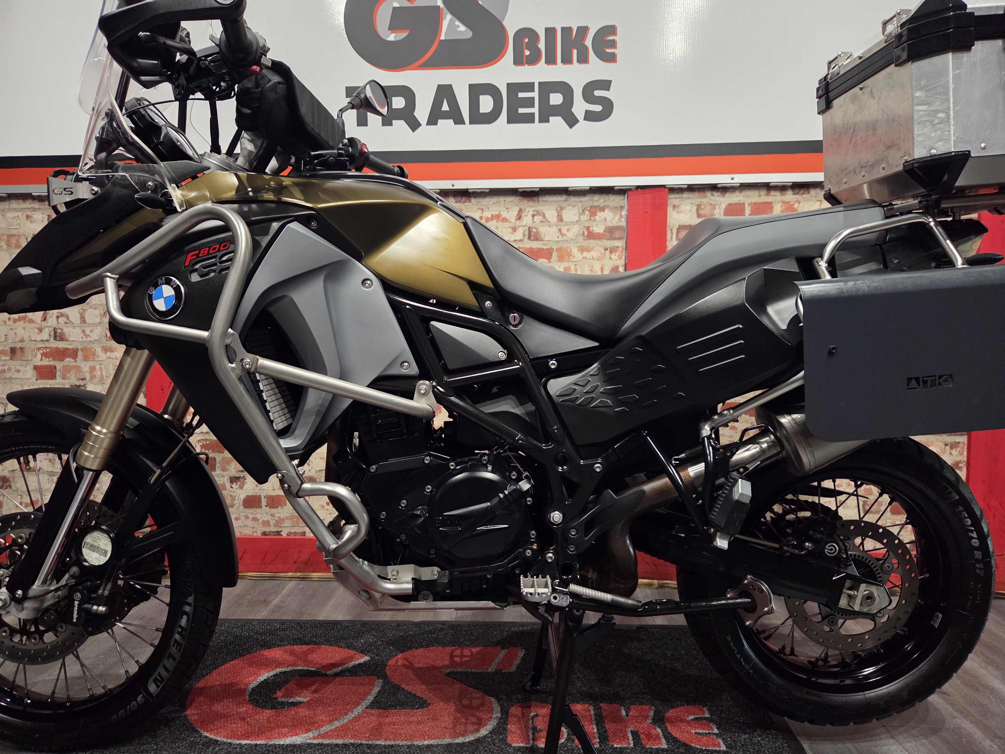 SOLD TO CLIENT FROM CALVINIA - 2016 BMW GSA 800, ONLY 33500km, 1 OWNER BIKE, KALAMATA, TOP BOX — photo 2