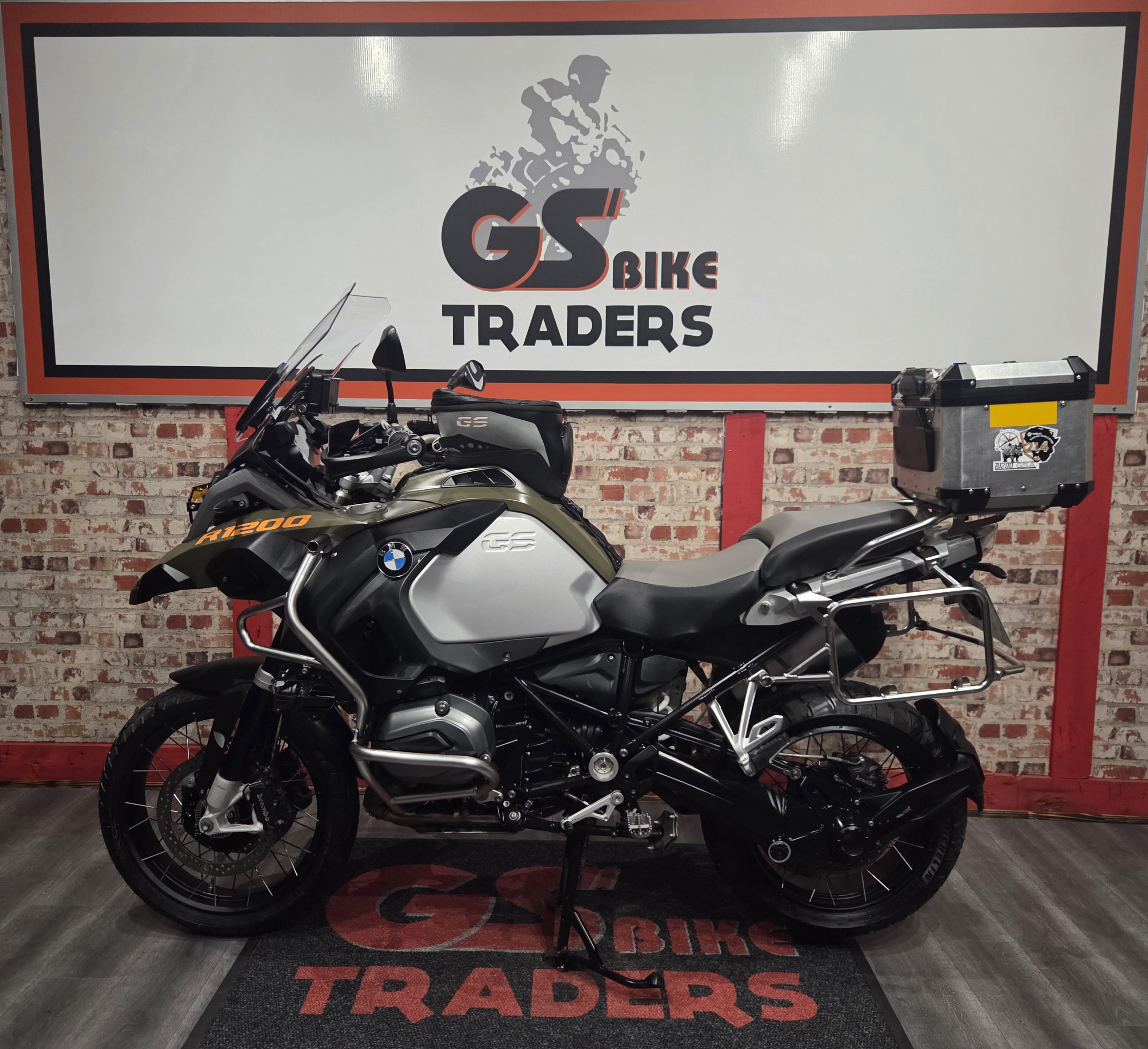 ARRIVING SOON - 2015 BMW GSA 1200, KALAMATA, 43700km, BMW top box — photo 9