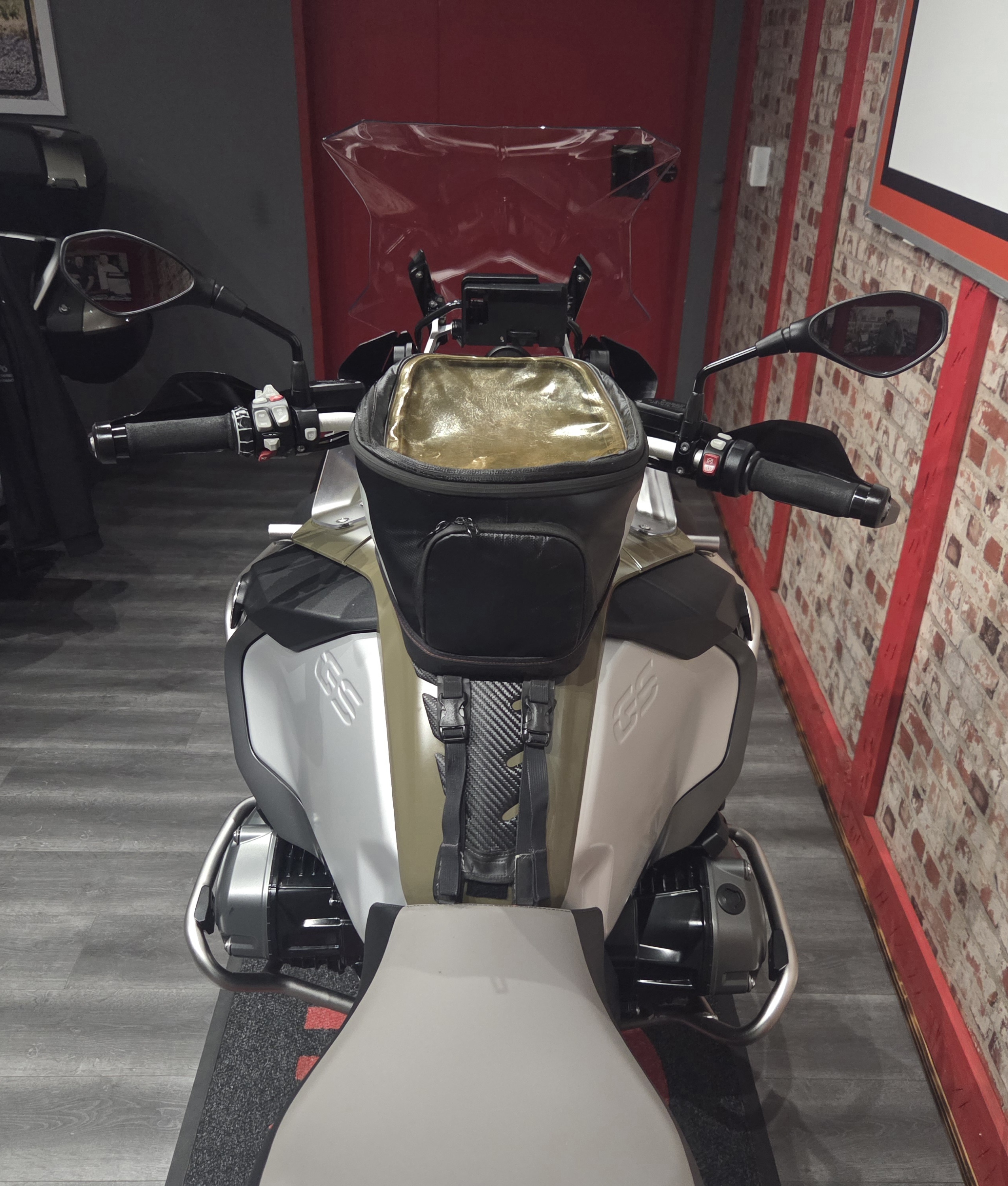 ARRIVING SOON - 2015 BMW GSA 1200, KALAMATA, 43700km, BMW top box — photo 4
