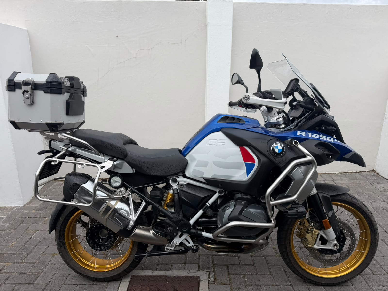 WOW WOW...ARRIVING SOON - 2019 BMW GSA 1250 HP EDITION, ONLY 11000km, 2 owner bike, Top box 